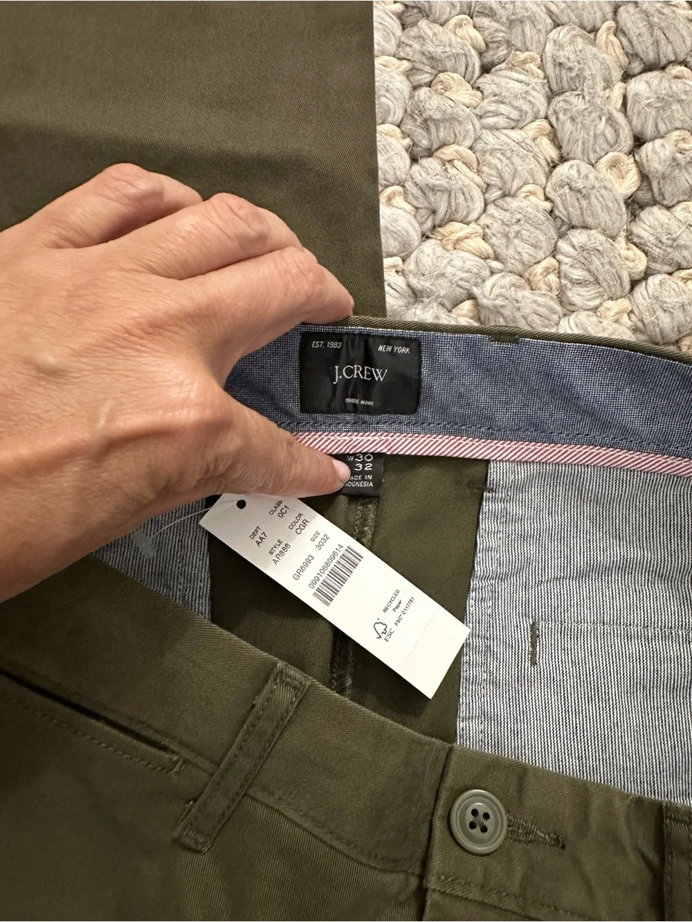 NWT J. Crew Men’s 770™ Straight-fit stretch chino pant in Catskill Green 30/32